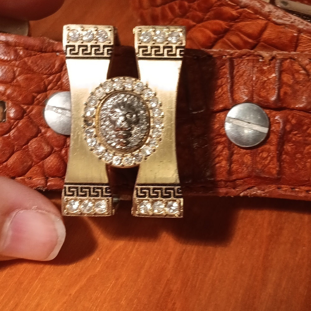 Brown Leather Belt with Gold Lion Buckle Size 36 - Picture 5 of 12
